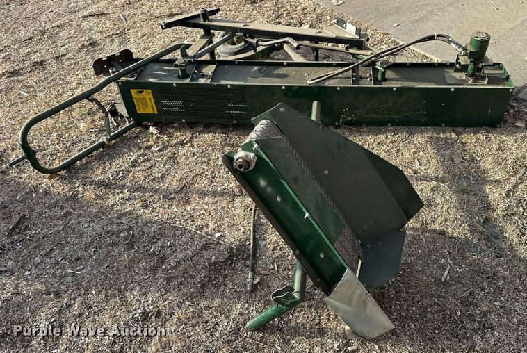 image for item NS9148 Cushman 888670  core harvestor