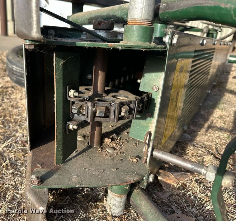 image for item NS9148 Cushman 888670  core harvestor