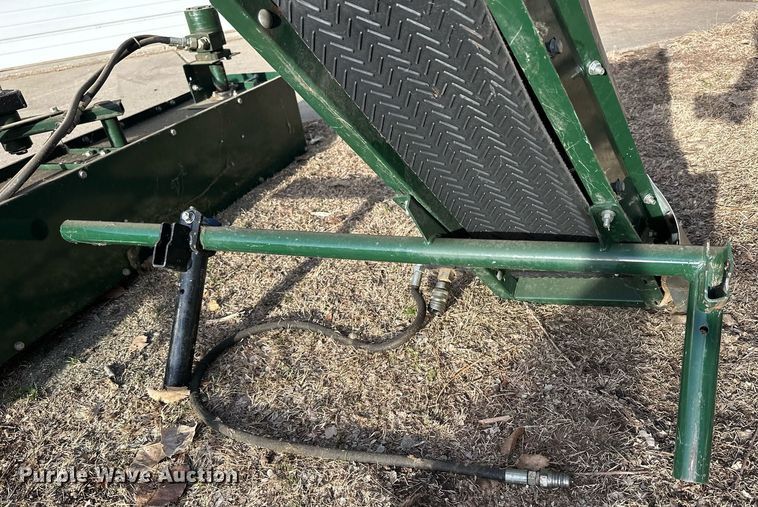 image for item NS9148 Cushman 888670  core harvestor