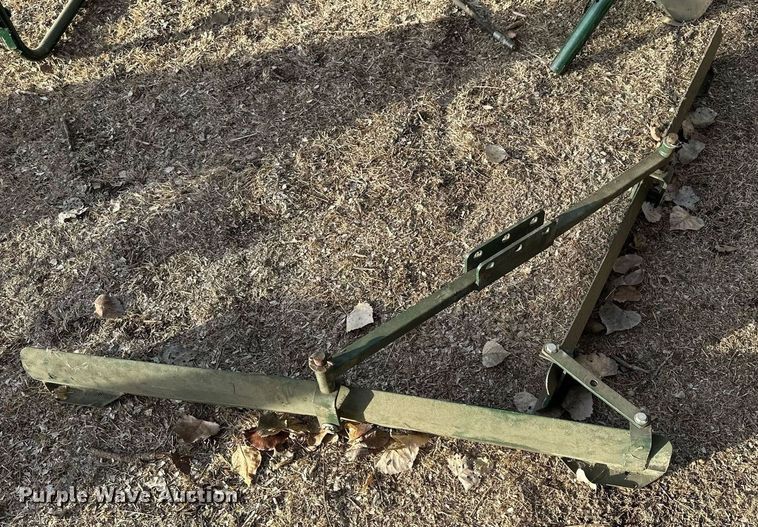 image for item NS9148 Cushman 888670  core harvestor