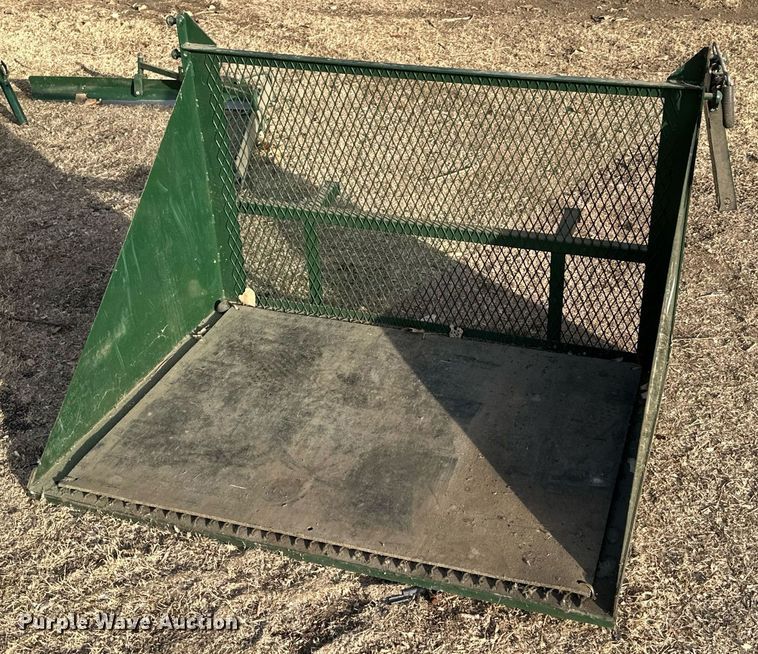 image for item NS9148 Cushman 888670  core harvestor