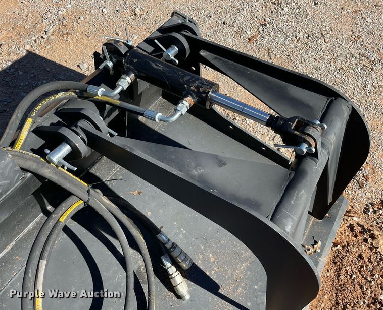 image for item NZ9018 JCT  skid steer grapple bucket