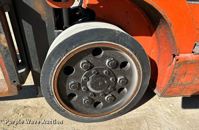 image for item OD9779 2005 Toyota 7FGCU20  forklift