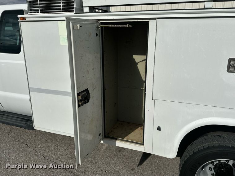 image for item OD9811 2013 Ford F450 Super Duty SuperCab utility / service truck