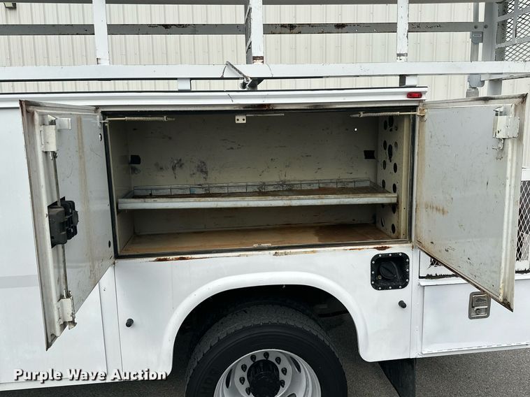 image for item OD9811 2013 Ford F450 Super Duty SuperCab utility / service truck