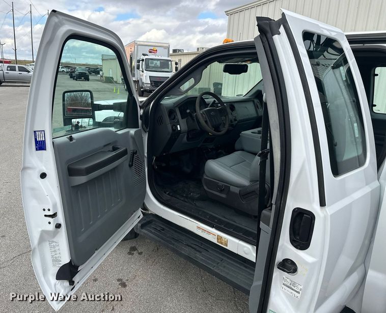 image for item OD9811 2013 Ford F450 Super Duty SuperCab utility / service truck