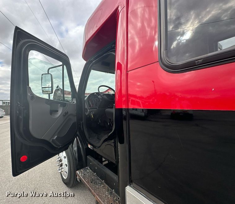 image for item OD9812 2015 Freightliner  M2 shuttle bus