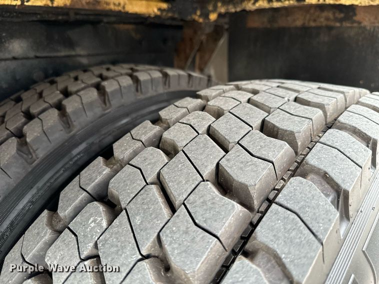 image for item OD9812 2015 Freightliner  M2 shuttle bus