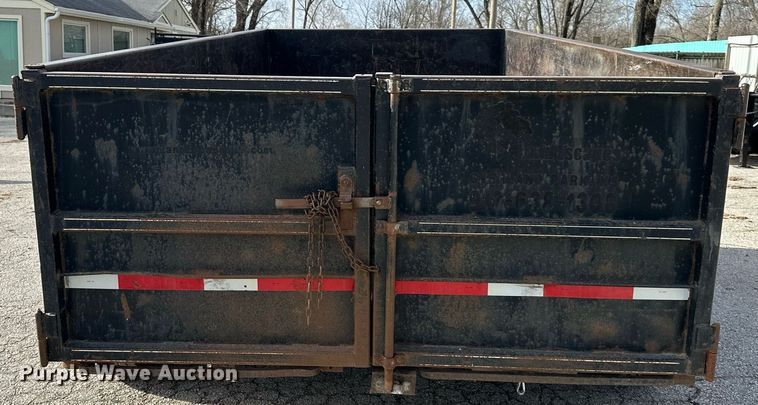 image for item OF9208 2004 L&L  dump trailer