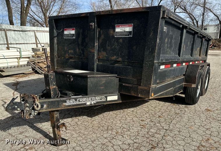 image for item OF9208 2004 L&L  dump trailer