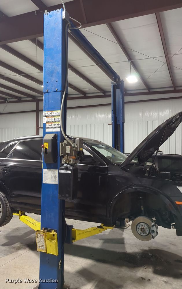 image for item OL9200 Rotary SPOA9-200  two post automotive lift