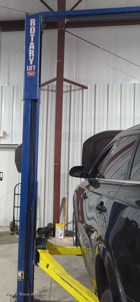 image for item OL9200 Rotary SPOA9-200  two post automotive lift