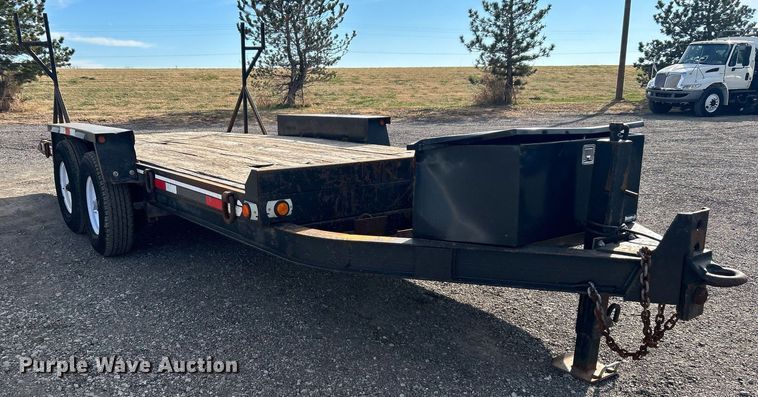 image for item OM9207 2012 Interstate Trailers  tilt deck equipment trailer