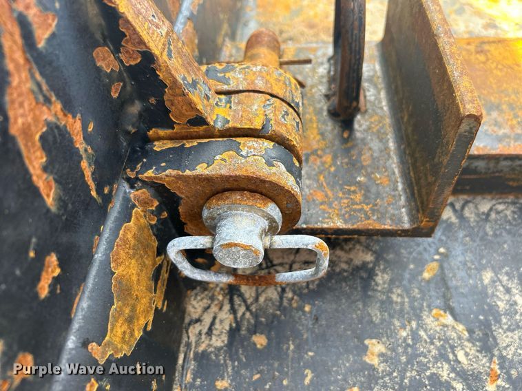 image for item OM9207 2012 Interstate Trailers  tilt deck equipment trailer