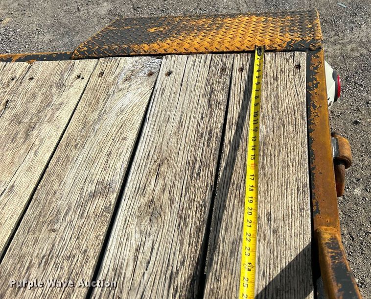 image for item OM9207 2012 Interstate Trailers  tilt deck equipment trailer