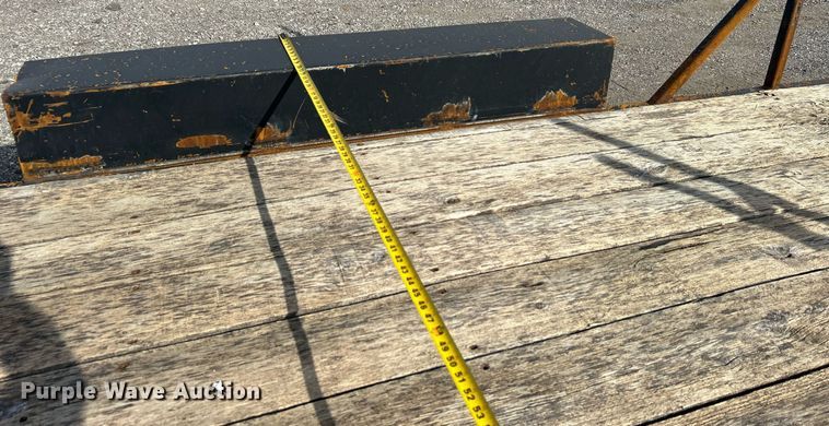 image for item OM9207 2012 Interstate Trailers  tilt deck equipment trailer