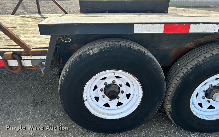 image for item OM9207 2012 Interstate Trailers  tilt deck equipment trailer