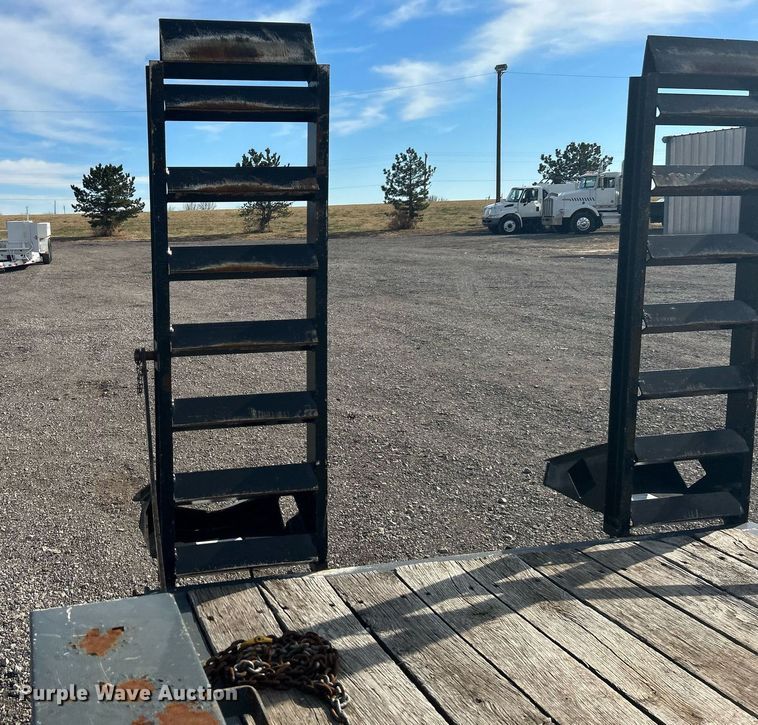 image for item OM9209 2015 Towmaster BE-4D  utility trailer