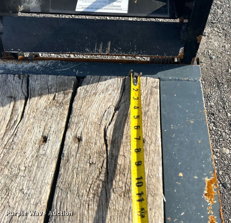 image for item OM9209 2015 Towmaster BE-4D  utility trailer