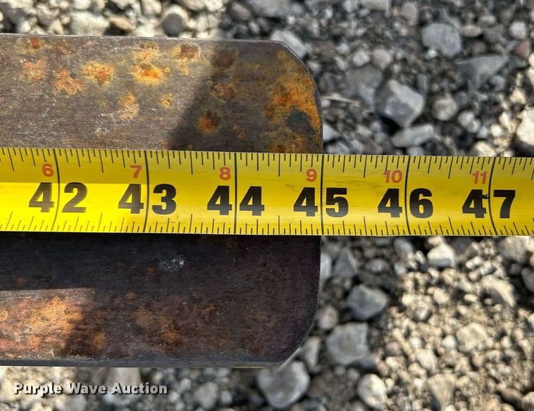 image for item OM9219 2002 Moffett M5500  forklift