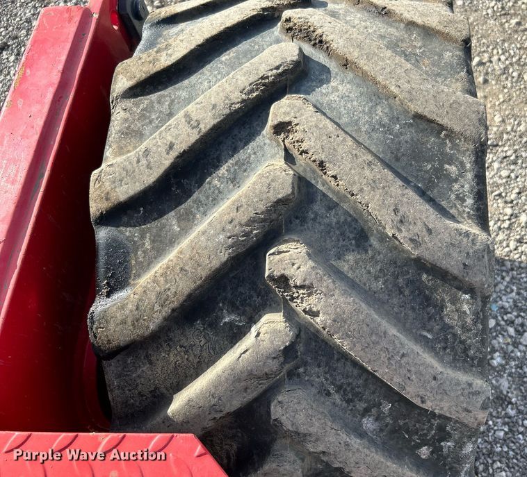 image for item OM9219 2002 Moffett M5500  forklift