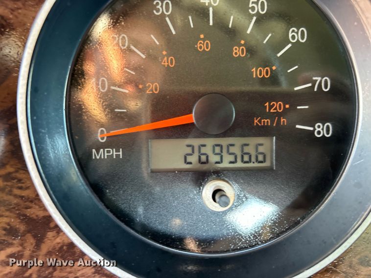 image for item OM9222 1996 Kenworth T800  rollback truck