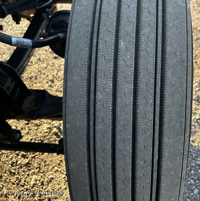 image for item OM9222 1996 Kenworth T800  rollback truck