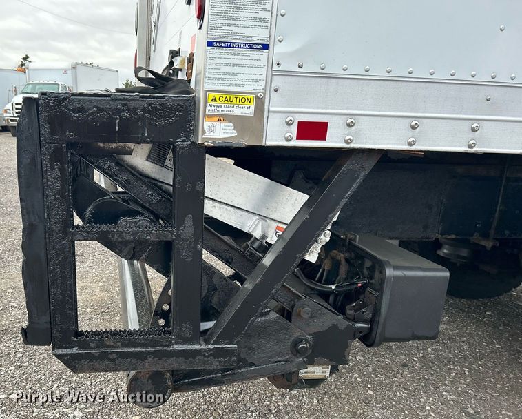 image for item OM9229 2013 Freightliner M2 Business Class  box truck