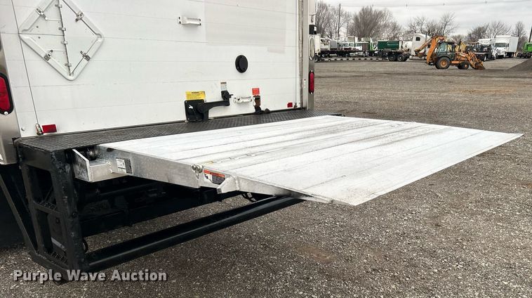 image for item OM9229 2013 Freightliner M2 Business Class  box truck