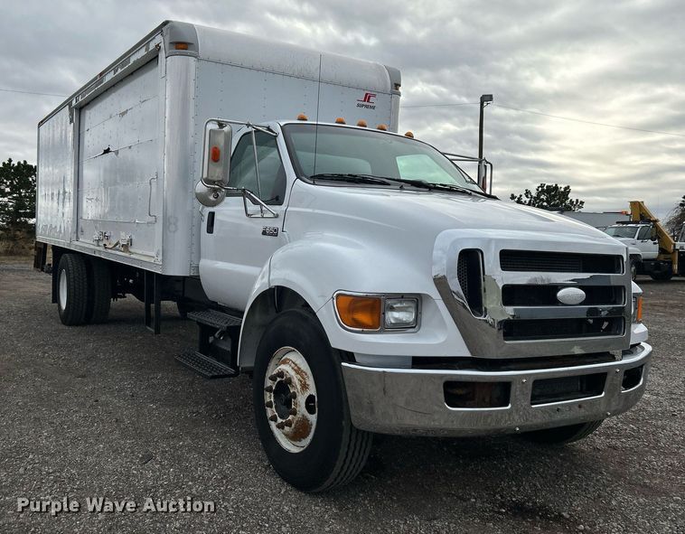 image for item OM9230 2009 Ford F650 Super Duty  box truck