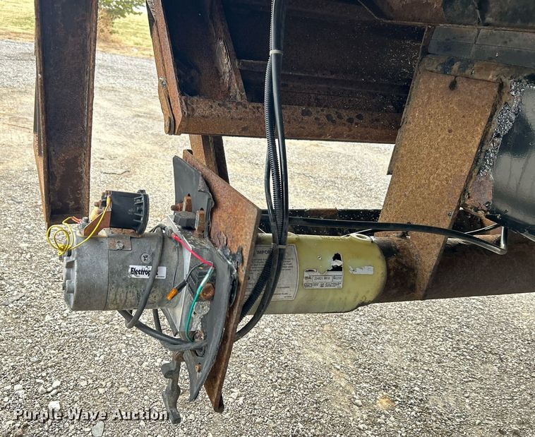 image for item OM9230 2009 Ford F650 Super Duty  box truck