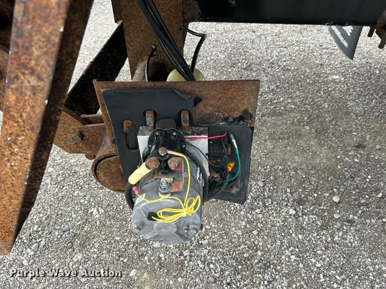 image for item OM9230 2009 Ford F650 Super Duty  box truck