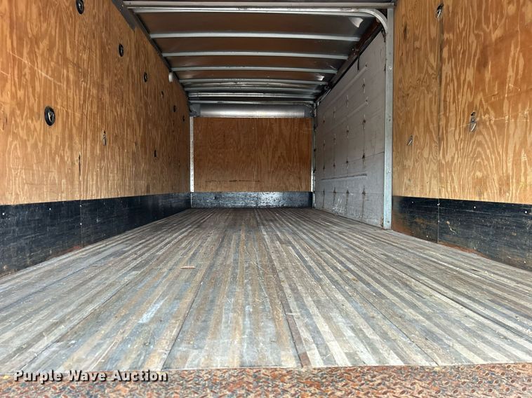 image for item OM9230 2009 Ford F650 Super Duty  box truck