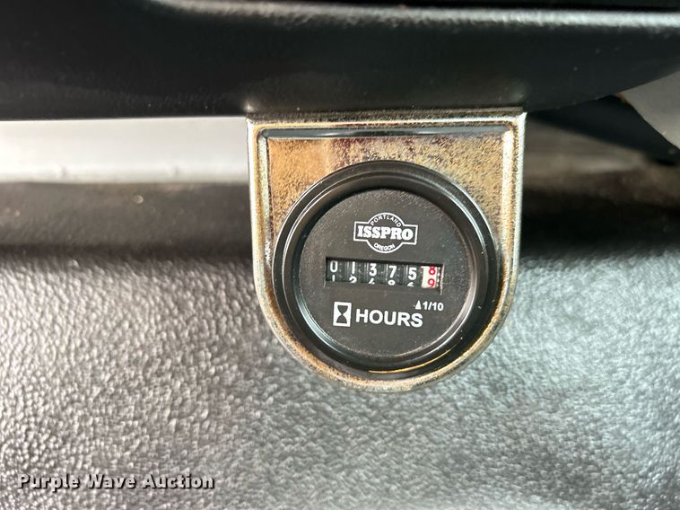 image for item OM9230 2009 Ford F650 Super Duty  box truck