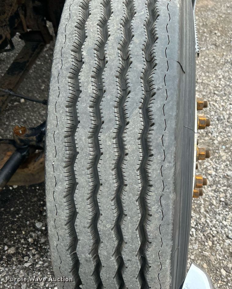 image for item OM9230 2009 Ford F650 Super Duty  box truck