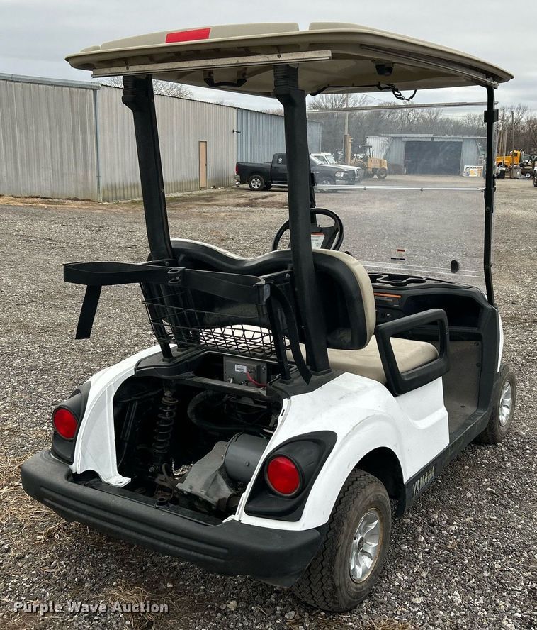 image for item OM9240 2017 Yamaha DR2E17  golf cart