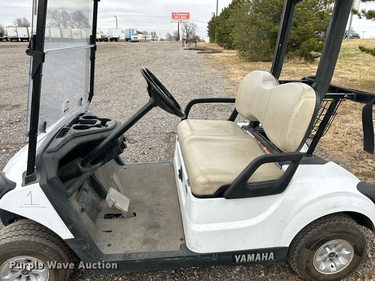 image for item OM9240 2017 Yamaha DR2E17  golf cart