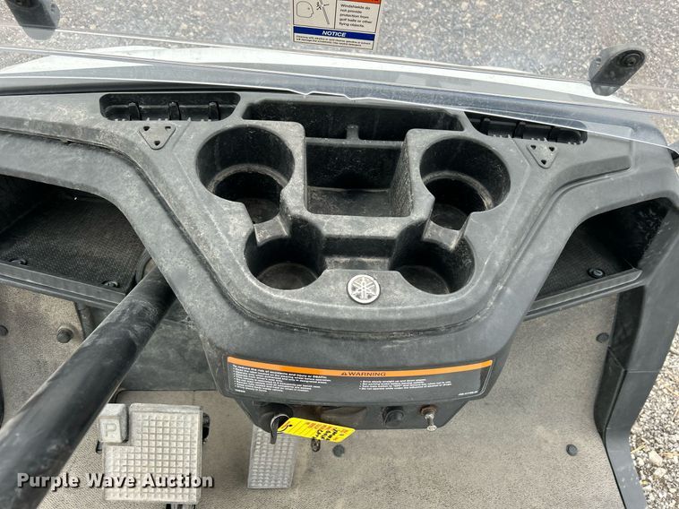 image for item OM9240 2017 Yamaha DR2E17  golf cart