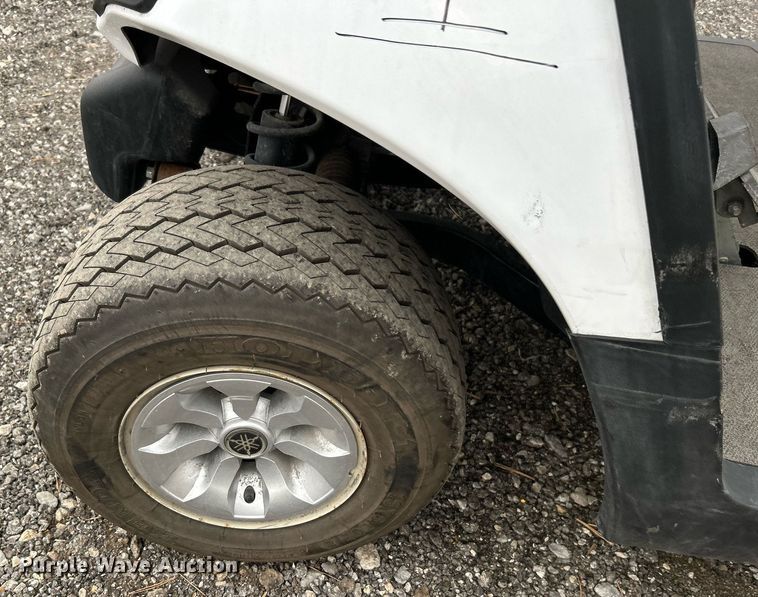 image for item OM9240 2017 Yamaha DR2E17  golf cart