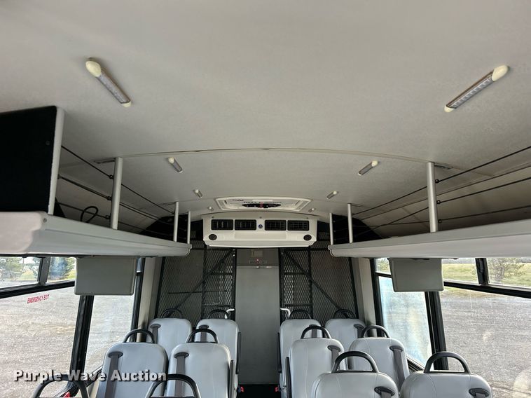 image for item OM9242 2018 Freightliner M2  shuttle bus