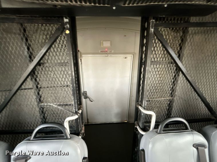 image for item OM9242 2018 Freightliner M2  shuttle bus