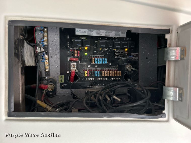 image for item OM9242 2018 Freightliner M2  shuttle bus