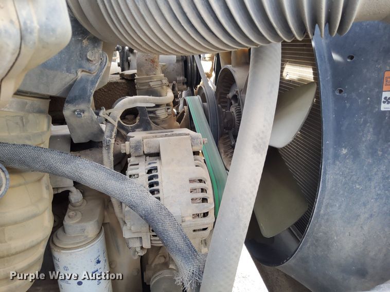 image for item DJ0839 2002 Ford F650 Super Duty XL  dump truck