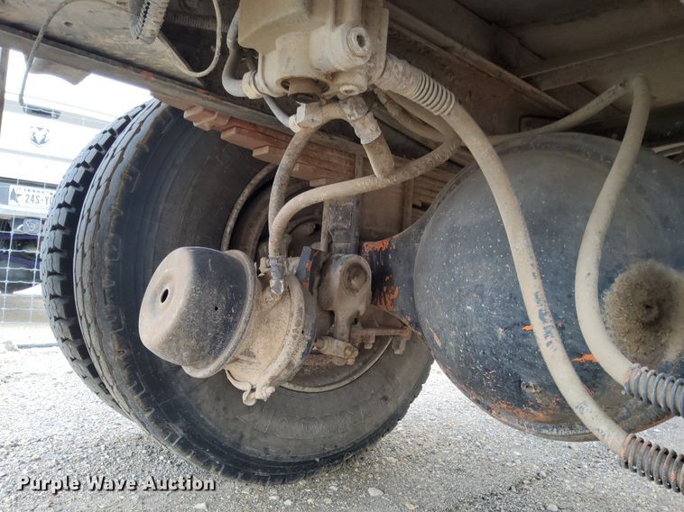 image for item DJ0840 1997 Freightliner FL70  water truck