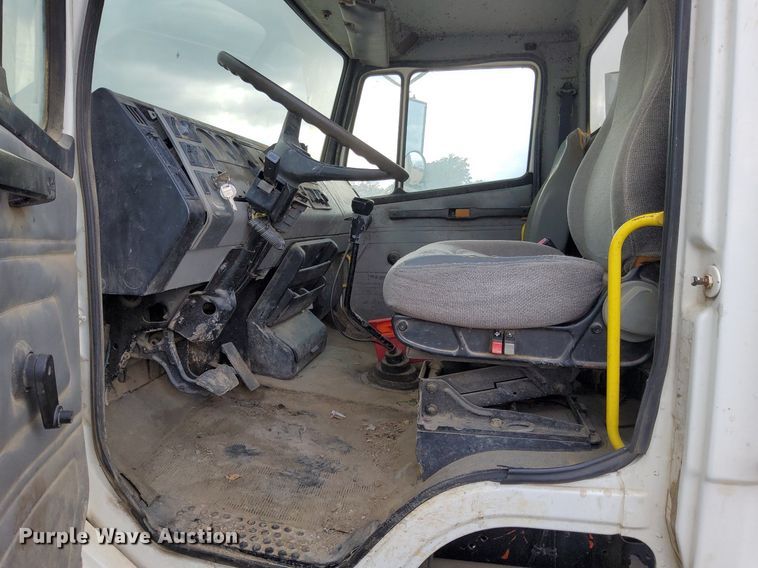 image for item DJ0840 1997 Freightliner FL70  water truck