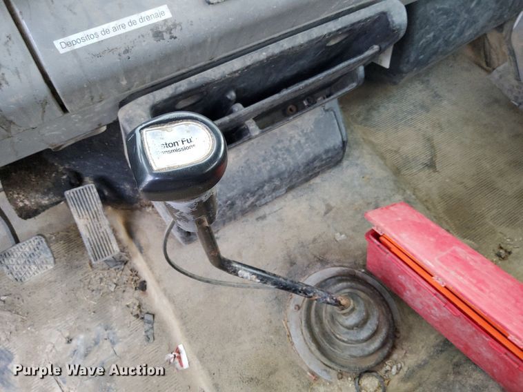 image for item DJ0840 1997 Freightliner FL70  water truck