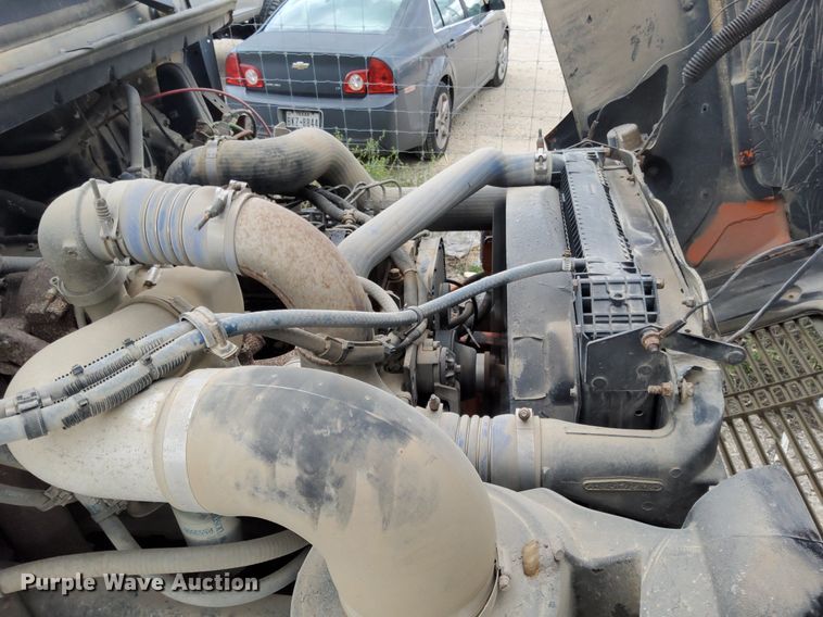 image for item DJ0840 1997 Freightliner FL70  water truck