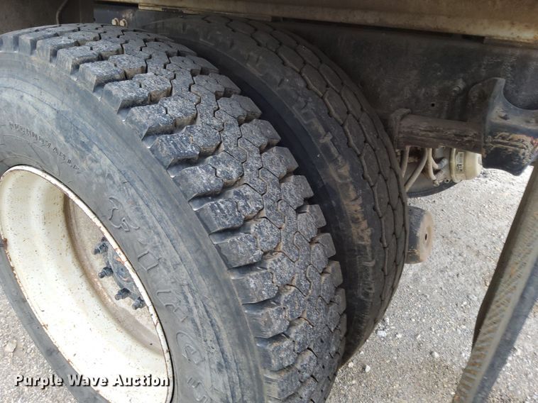 image for item DJ0840 1997 Freightliner FL70  water truck