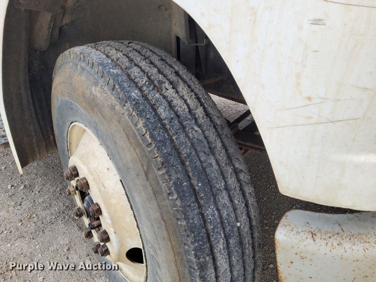 image for item DJ0840 1997 Freightliner FL70  water truck