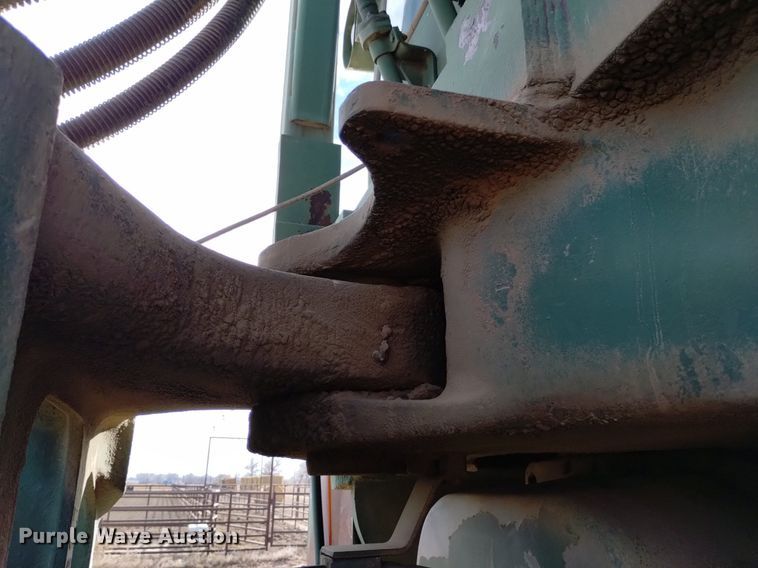 image for item DK8956 Clark 290M  scraper